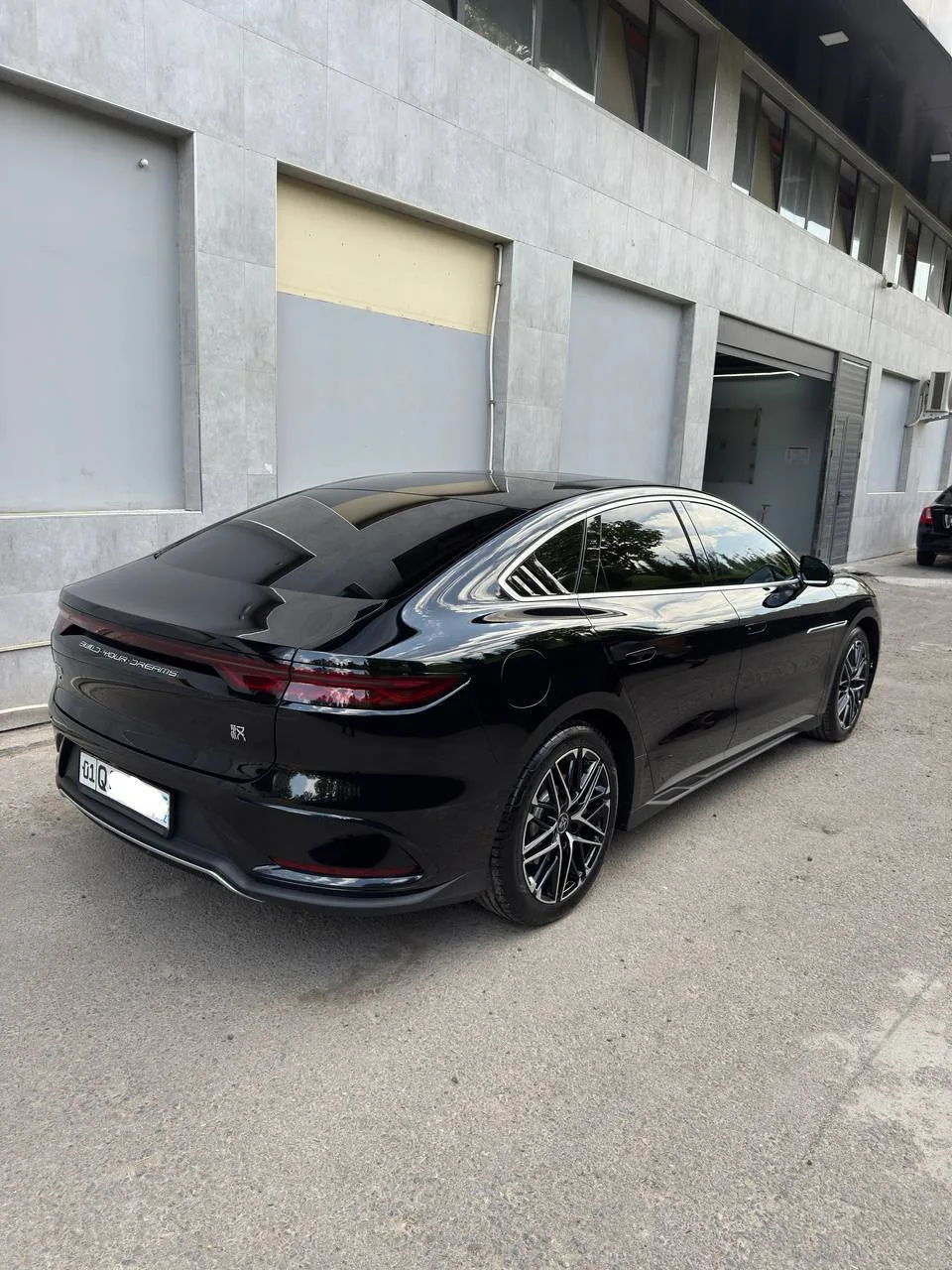 BYD Han 701 толи 2025 йил Полный бурон пилонка танировка 7 ой бор топ тоза  массаж абдуф абагреф хал