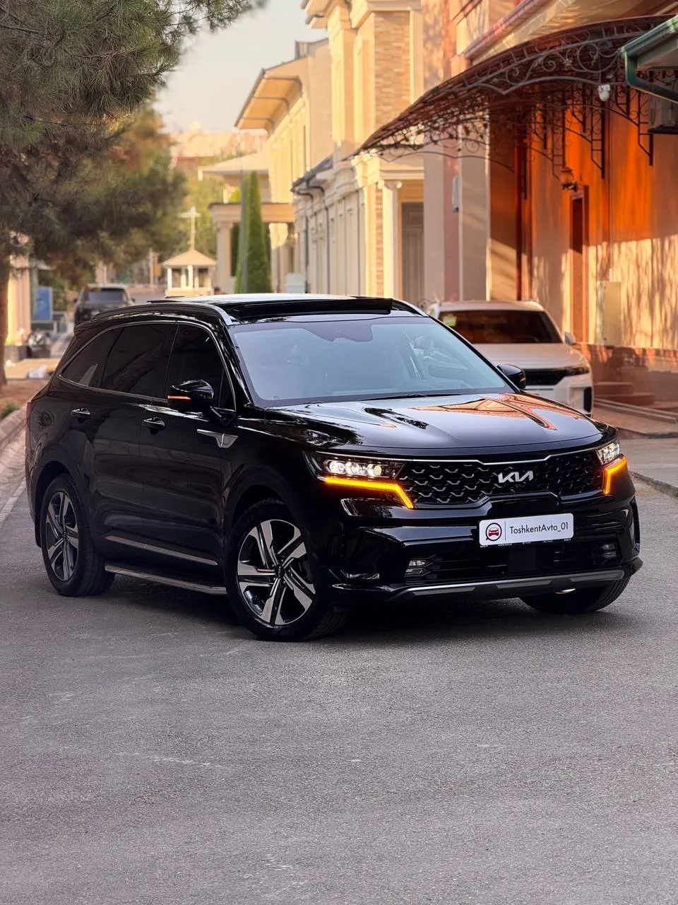 KIA SORENTO 2023 YIL 1 QOL