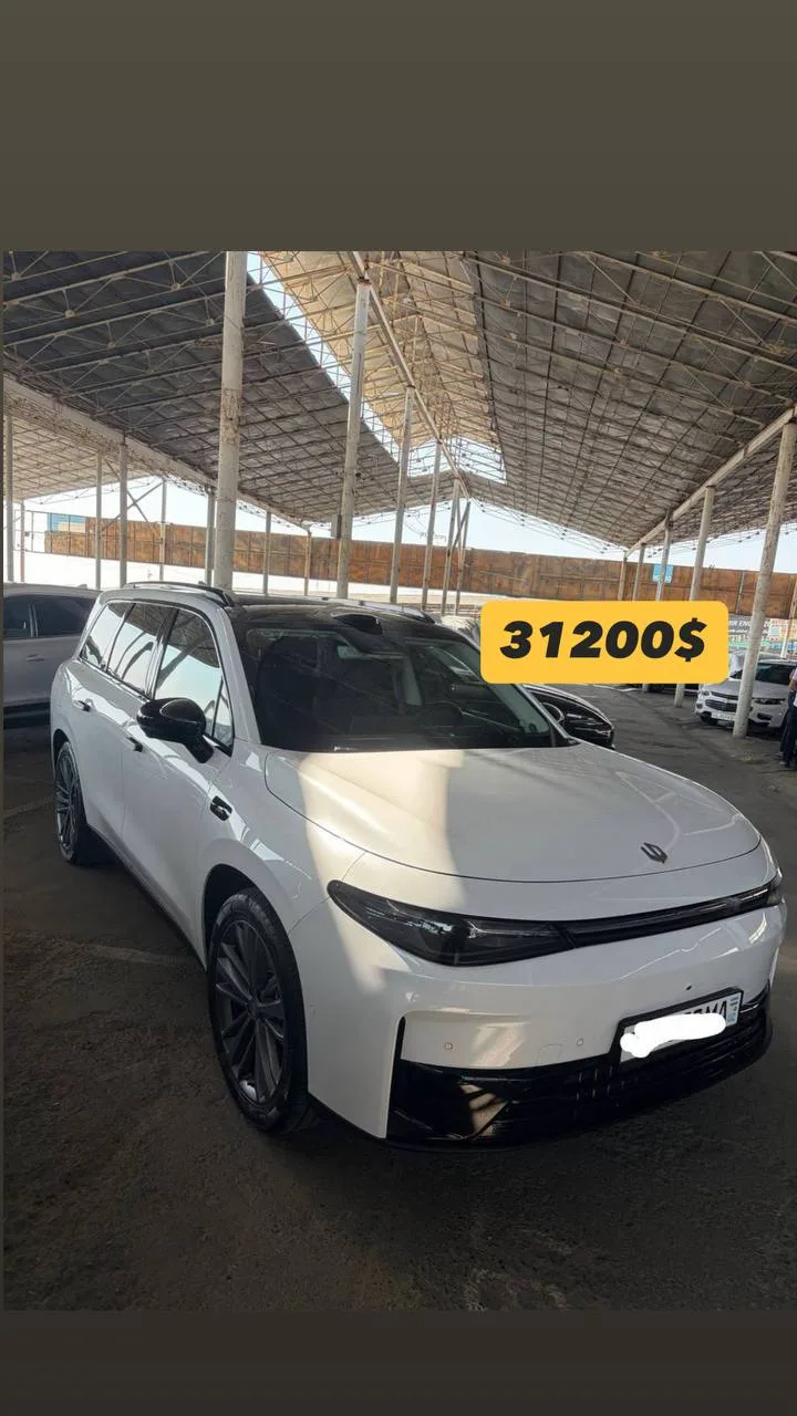 Leapmotor C16 3 паз рестайлинг