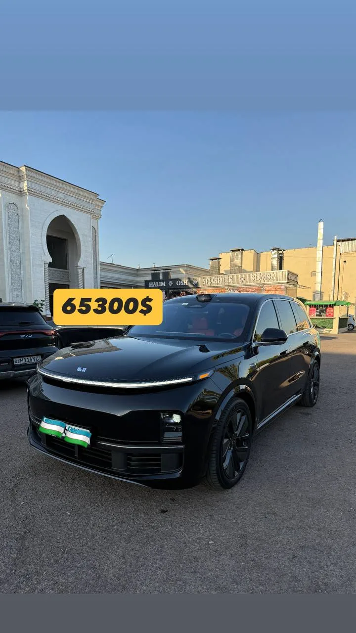 LIXIANG L9 ULTRA 2025