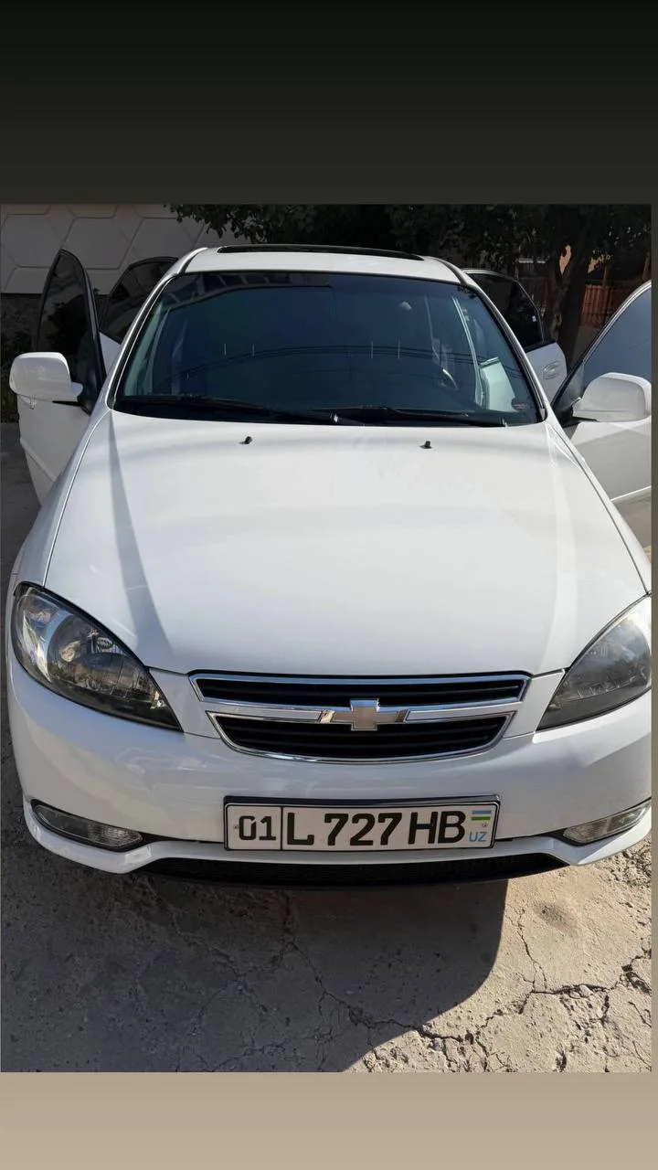Chevrolet Gentra sotiladi, avtomat 2019