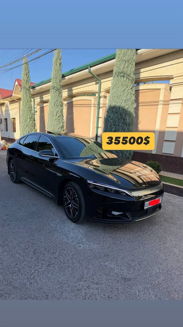 BYD Han 635 толи 2025 26 йил Насияга хам  келишамиза 4 та балон такилган  танировка 7 ой бор топ тоз